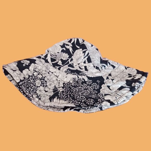 Liberty Of London For Target Sunflower Print Floppy  Sun Hat Black & White - Picture 8 of 10